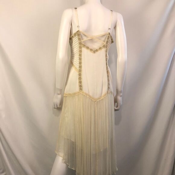 Urban Outfitters Cream Beaded Drop Waist/Chiffon Button Dress - Picture 3 of 11